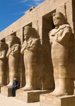 Luxor ve Karnak Tapınağı afişi